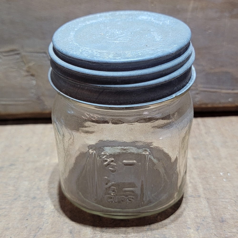 Pair Of Vintage Rare Half Pint Jars - Putnam And Mason 1/2 Pints - Picture 6 of 10